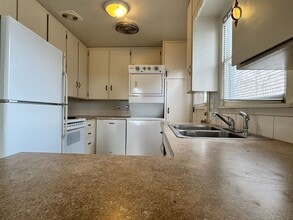 706 S 20th Ave in Yakima, WA - Building Photo - Building Photo