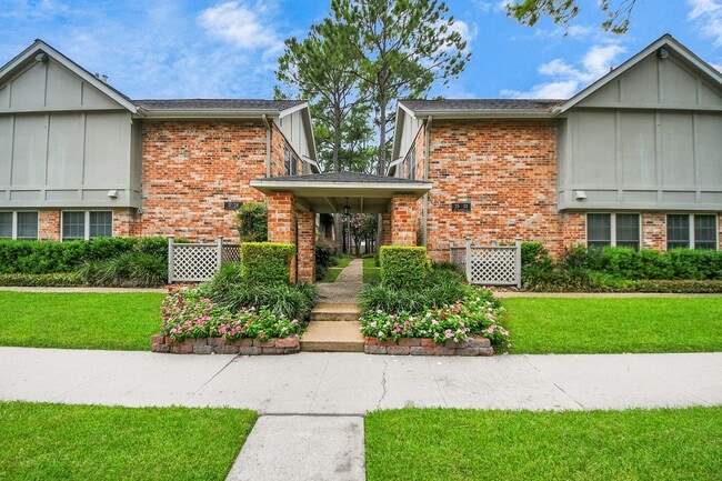 515 Tallowood Rd