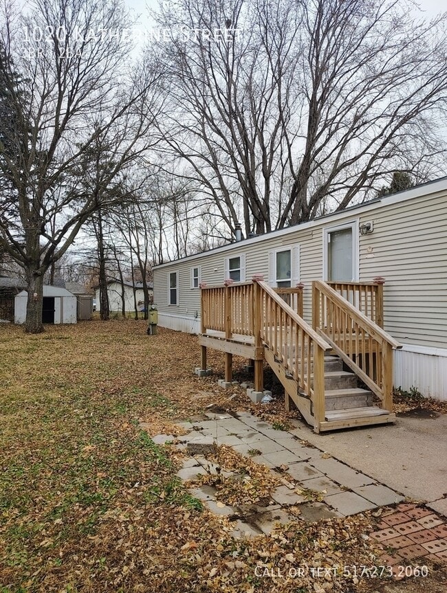 1020 Katherine St in Vermillion, SD - Building Photo - Building Photo