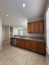 10233 Lake District Ln in Orlando, FL - Building Photo - Building Photo