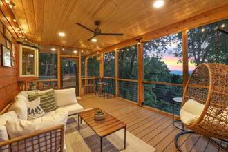 10512 Wooton Rd in West Fork, AR - Building Photo - Building Photo