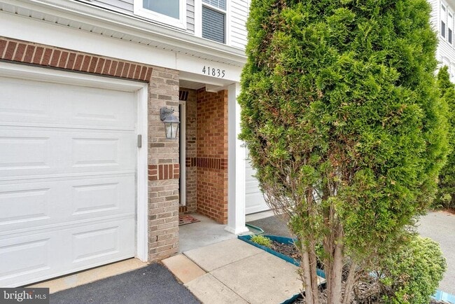 41835 Diabase Square in Aldie, VA - Building Photo - Building Photo