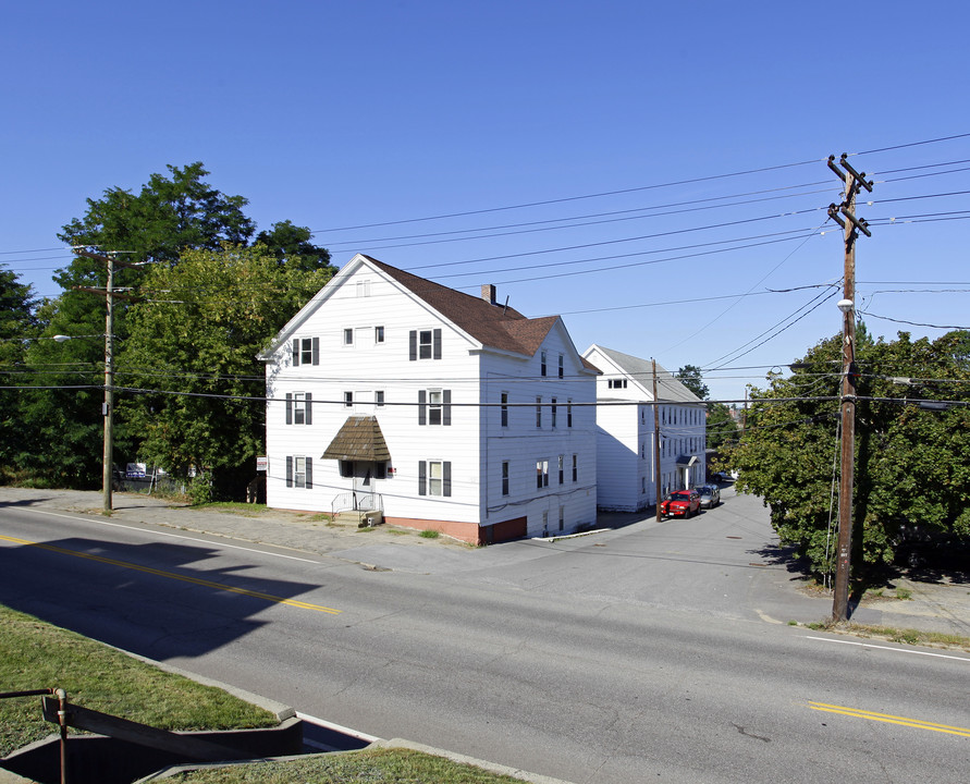 148 Union Ave in Laconia, NH - Foto de edificio