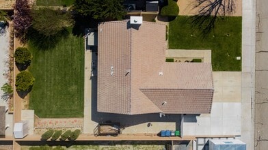 2815 Minford St in Lancaster, CA - Building Photo - Building Photo