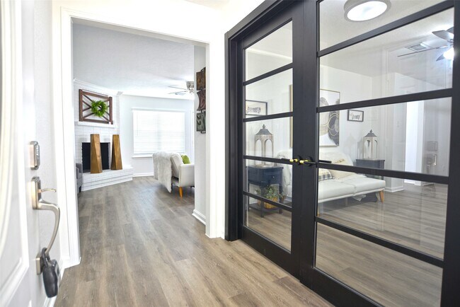 property at 15322 Torry Pines Rd