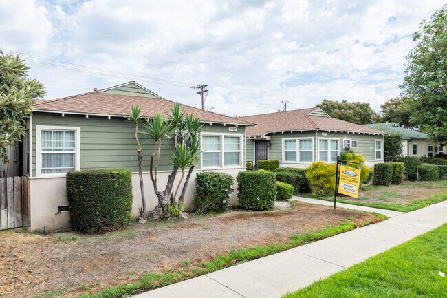 1905-1909 W. Alameda in Burbank, CA - Foto de edificio - Building Photo