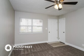 9613 El Prado St in Louisville, KY - Building Photo - Building Photo