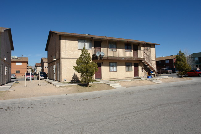 Puebla Estates in Las Vegas, NV - Foto de edificio - Building Photo