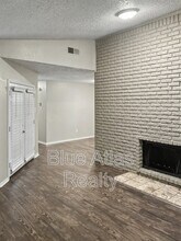 3421 Meadowmoor St in Fort Worth, TX - Building Photo - Building Photo