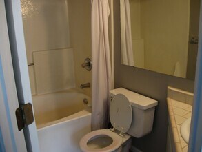 5250 S Huron Way in Littleton, CO - Building Photo - Building Photo