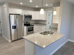 3249 Cabernet Dr in Helena, MT - Foto de edificio - Building Photo