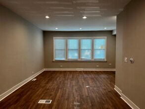 3703 Blanchan Ave in Brookfield, IL - Building Photo - Building Photo