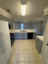 2271 Lake Springs Ln in Memphis, TN - Building Photo - Building Photo