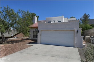 6204 Bluff Ridge Dr in El Paso, TX - Building Photo - Building Photo