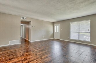 1472 Rockshire Dr in Plano, TX - Building Photo - Building Photo