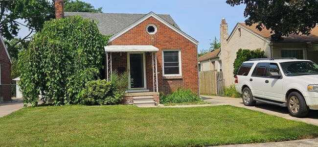 20665 Beaufait St
