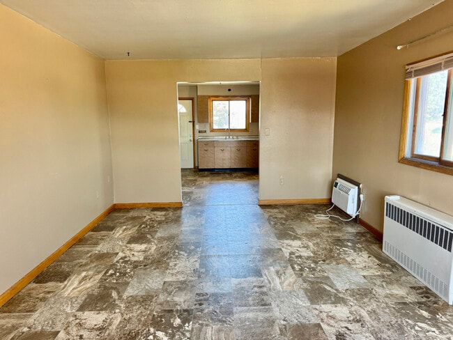 302 W 7th St in McCook, NE - Building Photo - Building Photo