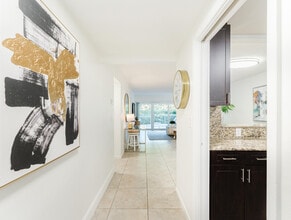 501 N Ocean Blvd-Unit -3 in Boca Raton, FL - Building Photo - Building Photo