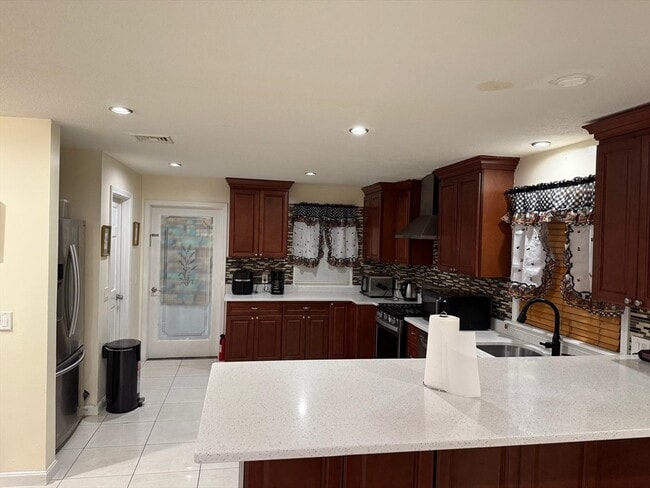 property at 25 Pershing St
