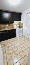 7960 N Colony Cir in Tamarac, FL - Building Photo - Building Photo