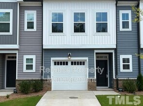 3311 Oak Pass Dr in Raleigh, NC - Building Photo - Building Photo
