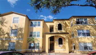 4528 Commander Dr in Orlando, FL - Building Photo