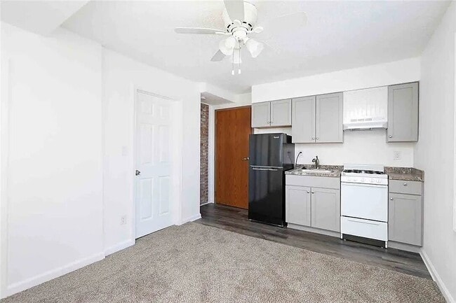 1123 24th St, Unit 1 in Des Moines, IA - Foto de edificio - Building Photo