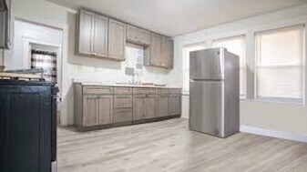 43 Nazing St, Unit 1 in Boston, MA - Building Photo