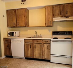 2 Great Gorge Terrace in Vernon, NJ - Building Photo - Building Photo