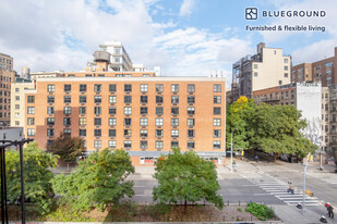 51 E Houston St in New York, NY - Building Photo - Building Photo