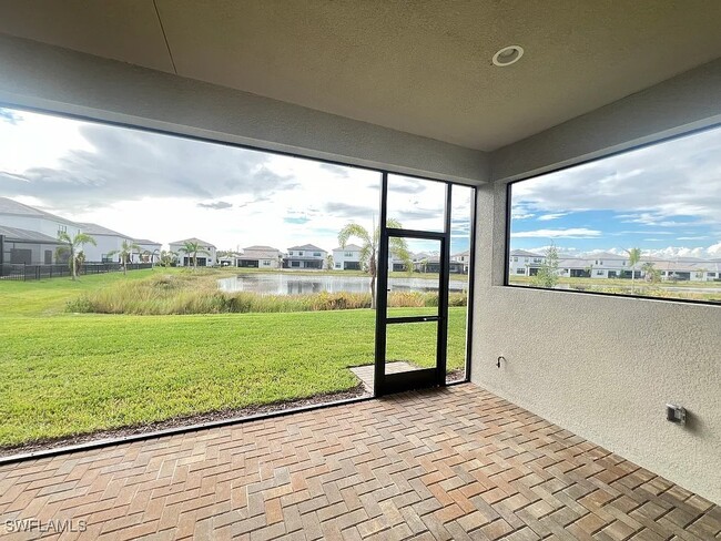 20463 Estero Xing Blvd in Estero, FL - Building Photo - Building Photo