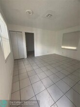 1020 NW 6th Ave-Unit -2 in Fort Lauderdale, FL - Building Photo - Building Photo