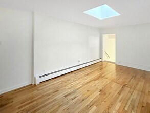 527 Washington St in Hoboken, NJ - Building Photo - Building Photo