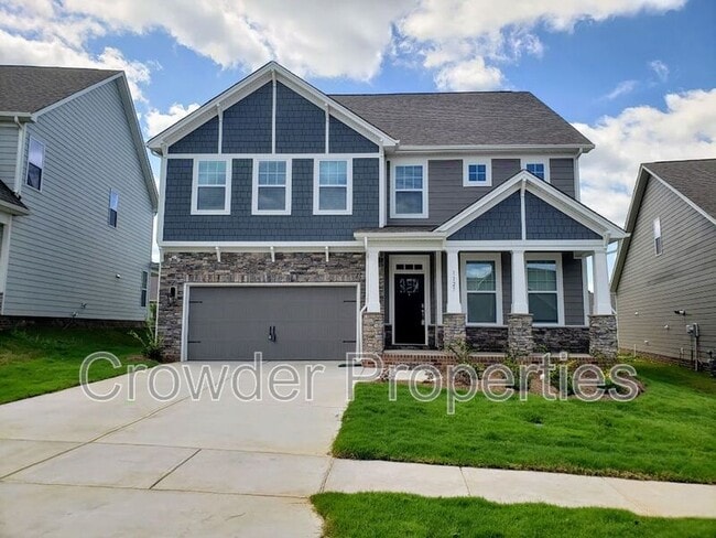 property at 1127 Walbury Hl