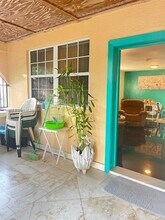 161 NW 35th St in Miami, FL - Building Photo - Building Photo