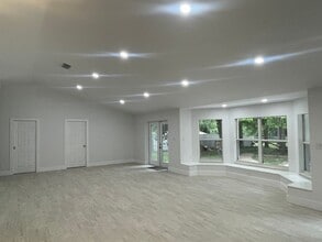 7418 NW 128th Pl in Alachua, FL - Building Photo - Building Photo