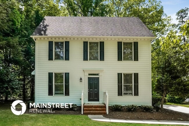 property at 1901 Fernwood Dr