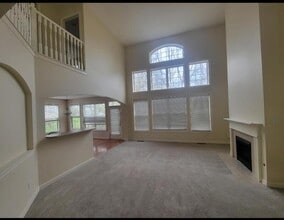 1206 Siena Dr in Greenwood, IN - Building Photo - Building Photo