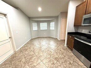 2122 Mirasol Dr in Winter Haven, FL - Building Photo - Building Photo
