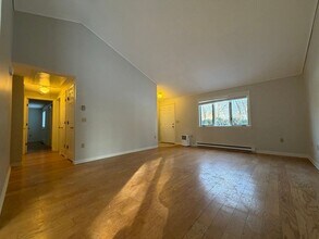 9-11 Oakview Dr in Cape Elizabeth, ME - Building Photo - Building Photo