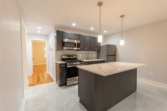 1903 Country Ln in Ewing Township, NJ - Building Photo - Building Photo