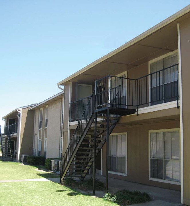 Dyersdale Village in Houston, TX - Foto de edificio