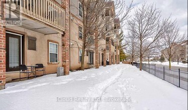 4005 Kilmer Dr in Burlington, ON - Building Photo - Building Photo