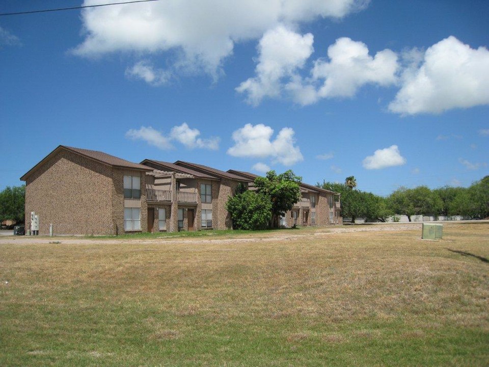 Laguna View in Laguna Vista, TX - Building Photo