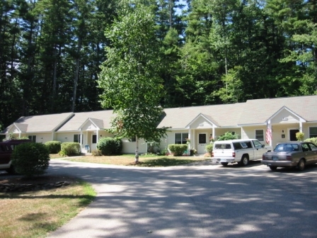 Gilford Village Knolls I in Gilford, NH - Building Photo