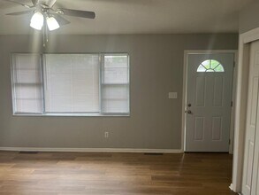 5101 Holbrook Dr in Columbus, OH - Building Photo - Building Photo