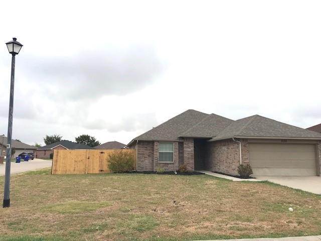 1524 Sams Cir in Royse City, TX - Building Photo