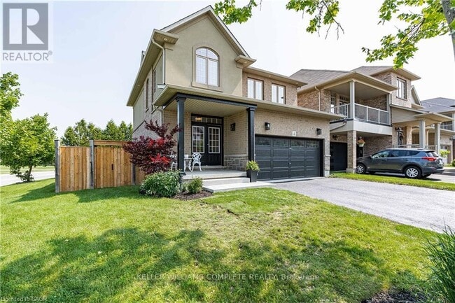 property at 4 Bankfield Cres