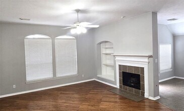 16011 Fleethaven Ln in Houston, TX - Building Photo - Building Photo