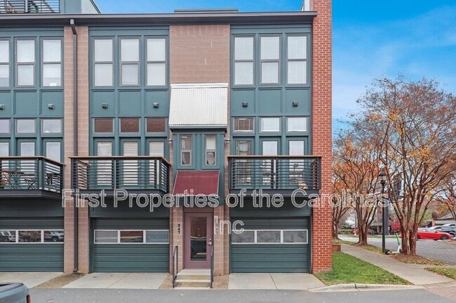 547 New Bern Station Ct in Charlotte, NC - Building Photo - Building Photo